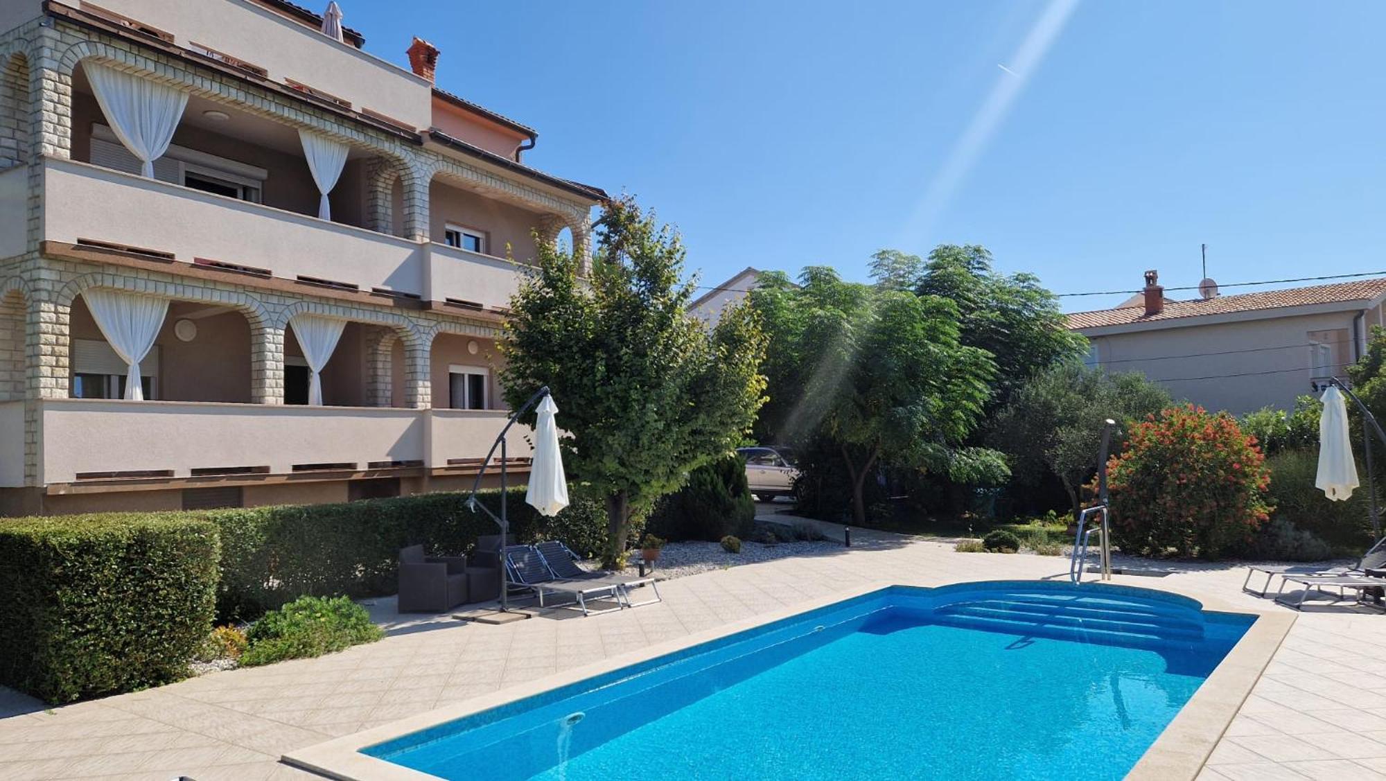 Apartments Renata Banjol Bagian luar foto